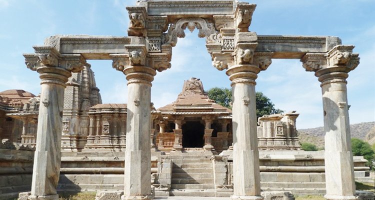 sas bahu temple sahastra bahu temple udaipur indian tourism history